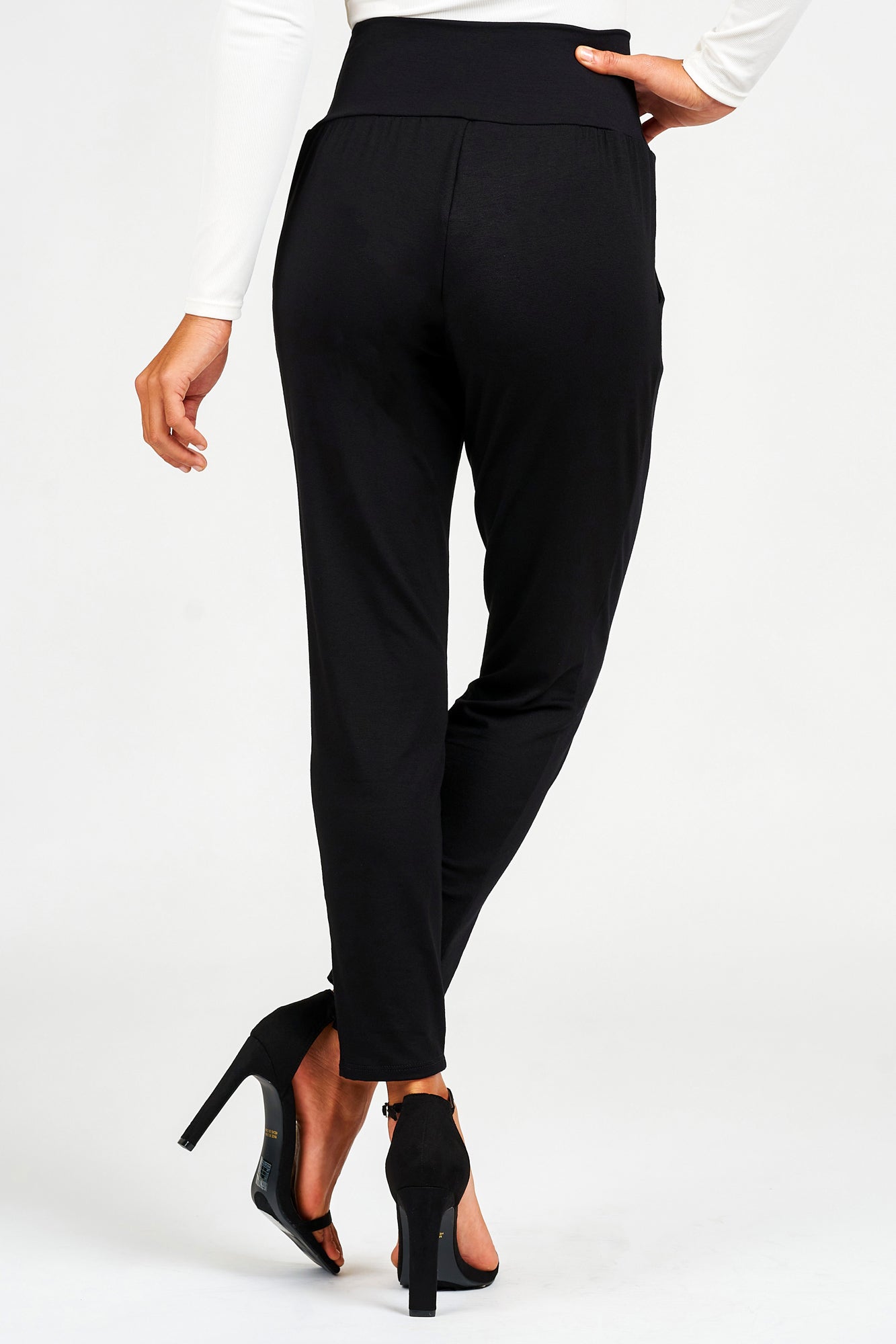 Wide Banded Waist Ankle Pant - always a.line