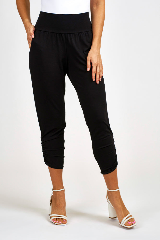 Ruched Cropped Pant - always a.line