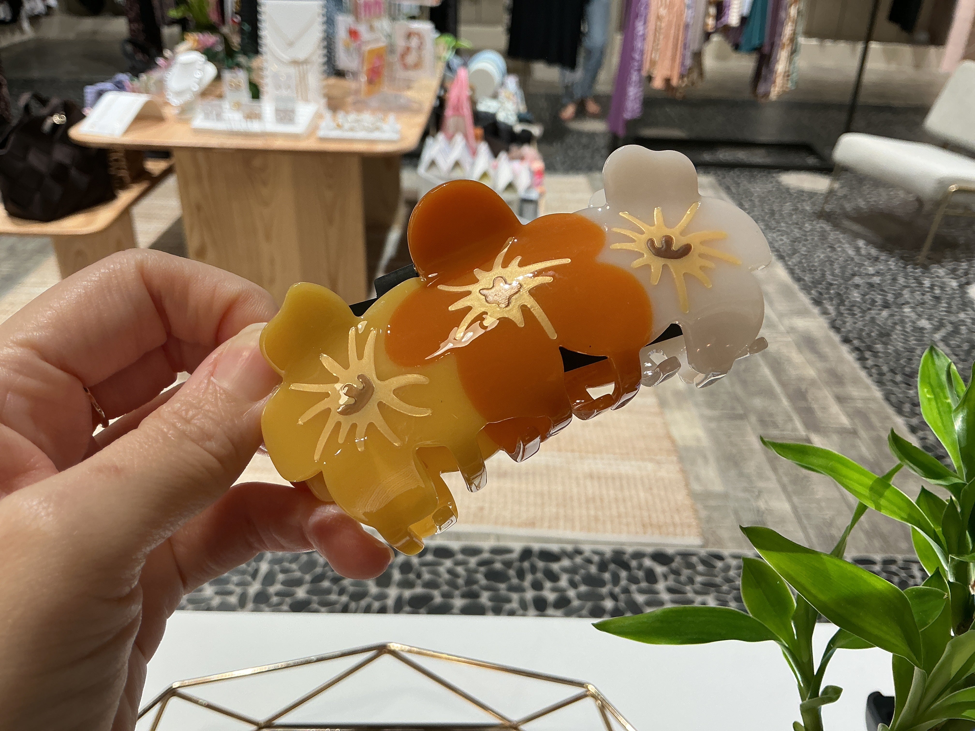 Coopmonsters Hair Clip: Trio Puakenikeni - always a.line